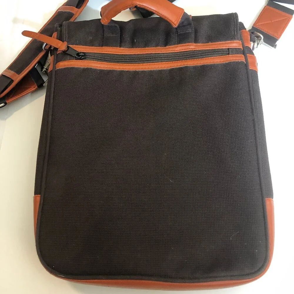 STM Vertical Laptop Messenger Bag – Black & Chestnut Brown